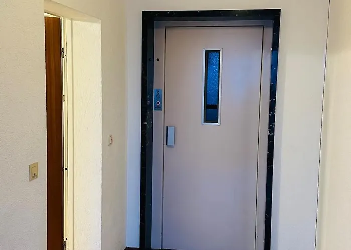 1 In 2 In Downtown Near Frankfurt * Maintal