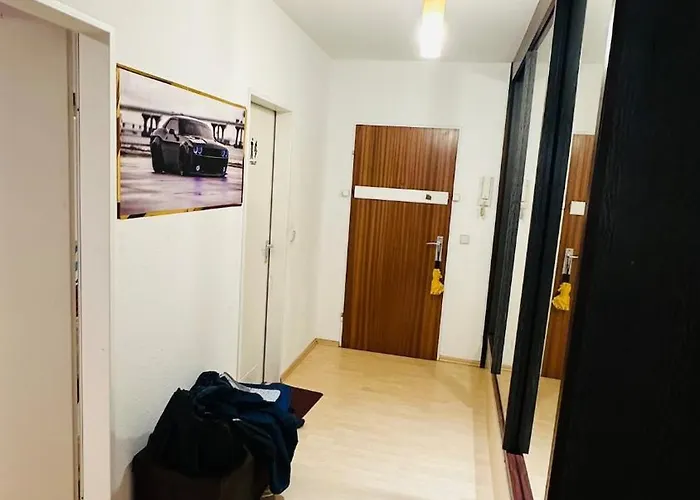 1 In 2 In Downtown Near Frankfurt