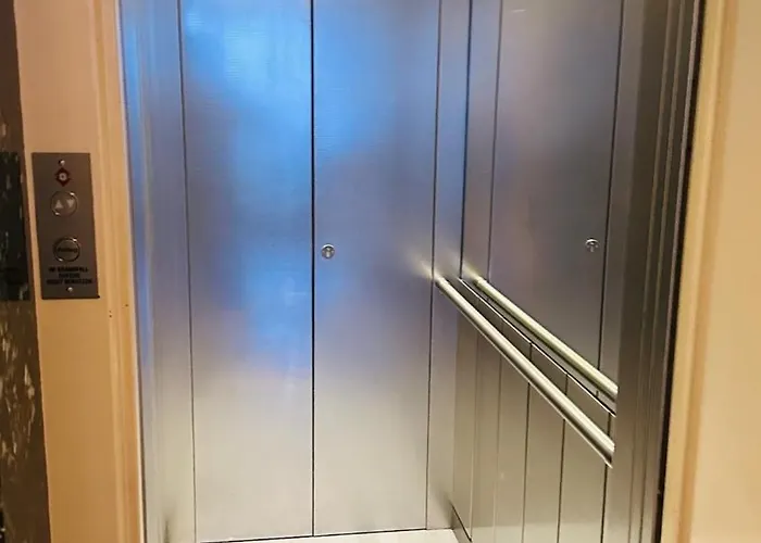 Apartamento 1 In 2 In Downtown Near Frankfurt Maintal