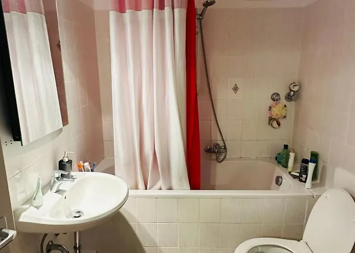 Apartamento 1 In 2 In Downtown Near Frankfurt *